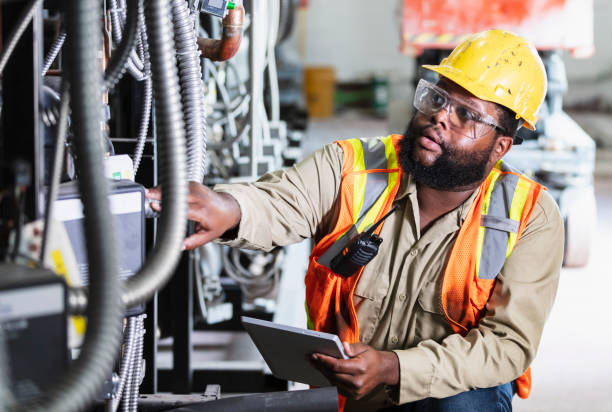 Best Electrical Installation Contractor  in Cherokee, IA
